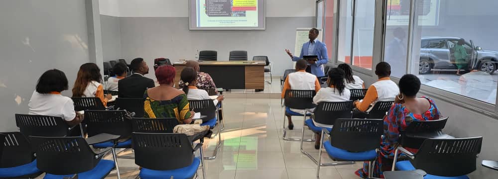 Formation du personnel en salle